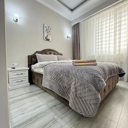 New White And Cozy In Centre, New Buiding Apartment