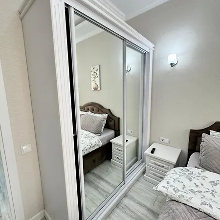 Apartment New White And Cozy In Centre, New Buiding *