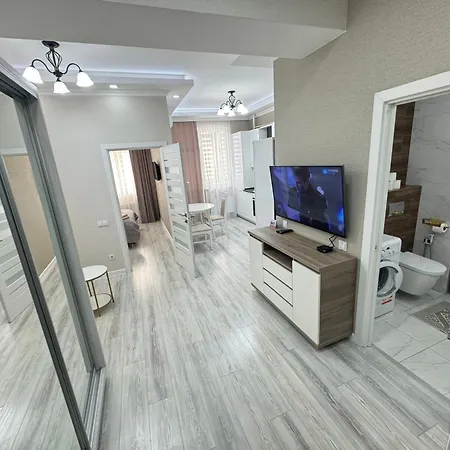 Apartment New White And Cozy In Centre, New Buiding *
