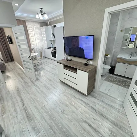 New White And Cozy In Centre, New Buiding Apartment